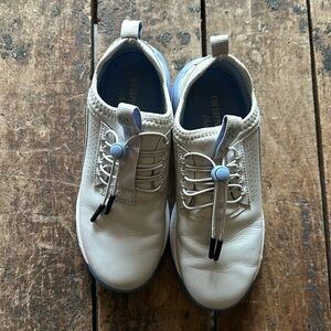 Clove Sneaker The Grey Matter Colorway Size 6